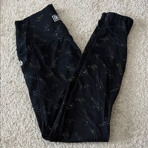 DIXXON pew pew leggings large like new